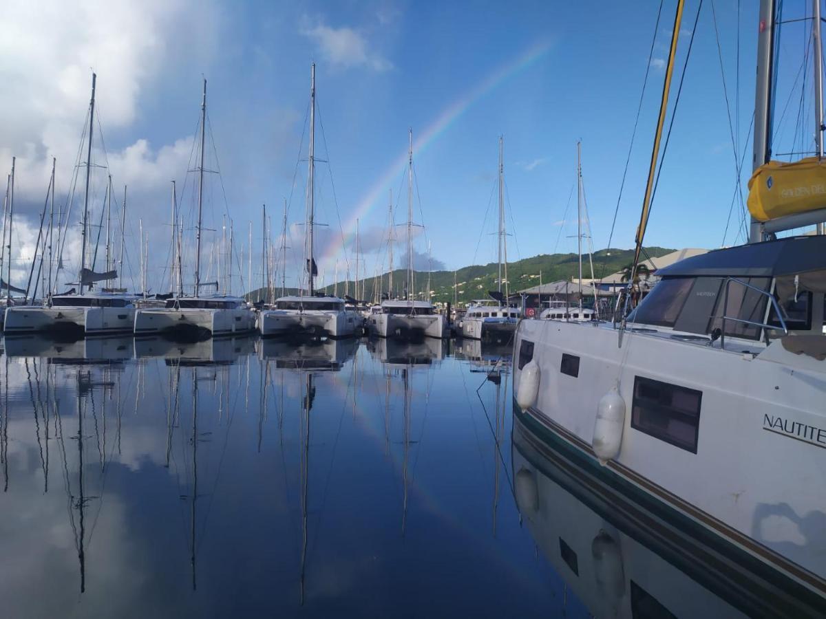 Imagine972 Martinique Bateau Hotel A Quai Le Marin 3 Cabines 3 Salles De Bains 6 Pers Maxi Exteriér fotografie